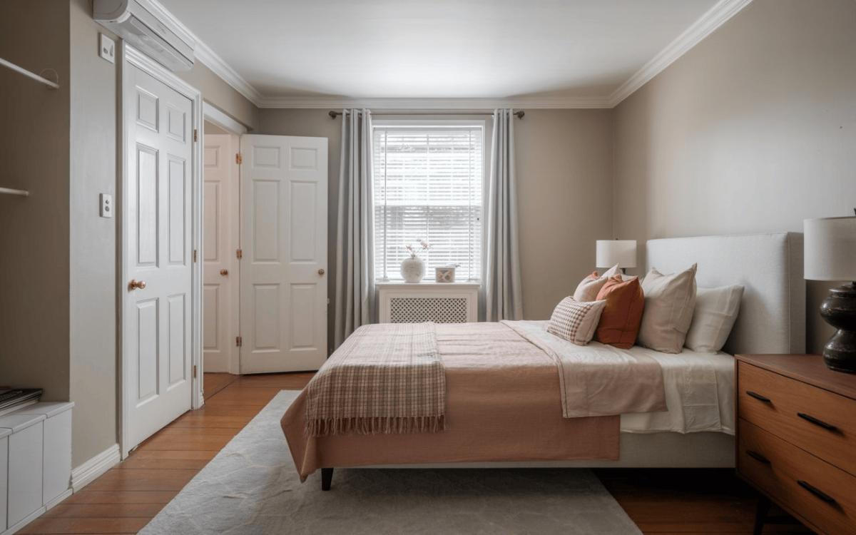 Bright bedroom design with natural light